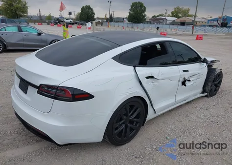 2023 Tesla Model S Dual Motor All-Wheel Drive/Standard Range from USA, damaged, VIN 5YJSA1E50PF531002